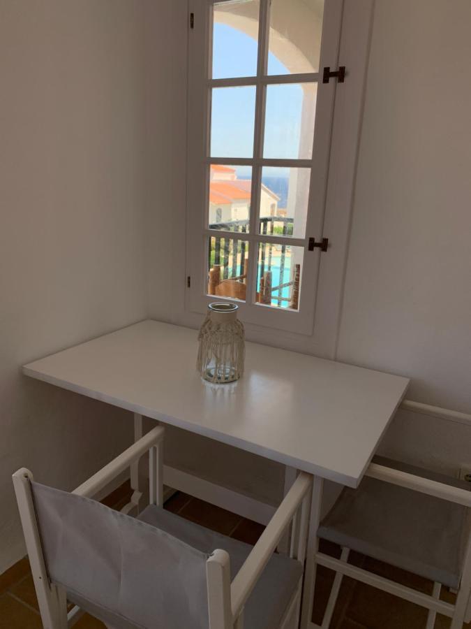 Apartamento en frente de la playa Son Parc Exterior foto